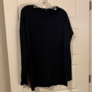 lululemon swiftly tech hip length Long Sleeve Black Tee